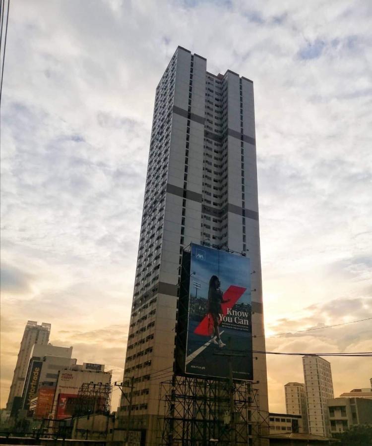 Booker Com In Mandaluyong Apartamento Manila Exterior foto
